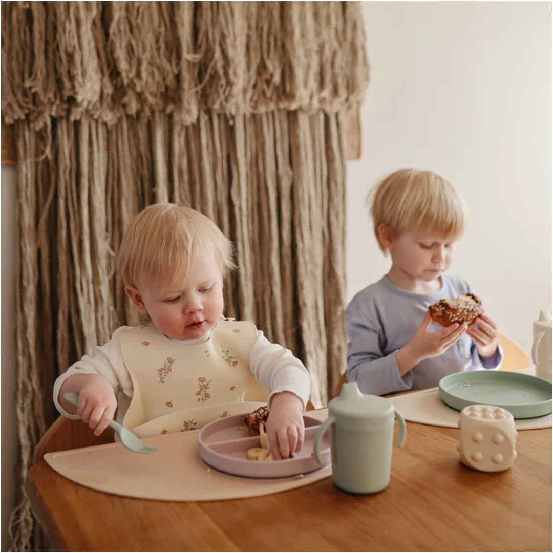 Mushie Silicone Placemat Shifting Sand